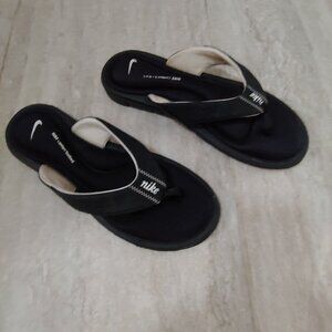 Nike Women's Comfort Footbed Slide Sandals Flip Flops Size 9